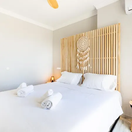 Holiday home Tio Charles 3 Bedroom Townhouse With Sea View *