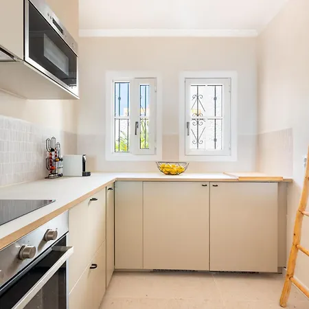 Casa De La Buena Vida - 3 Bedroom Townhouse With Sea View 度假居 贝纳尔马德纳