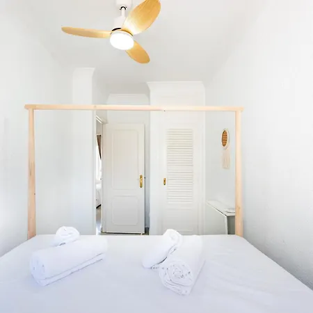 Casa De La Buena Vida - 3 Bedroom Townhouse With Sea View 贝纳尔马德纳